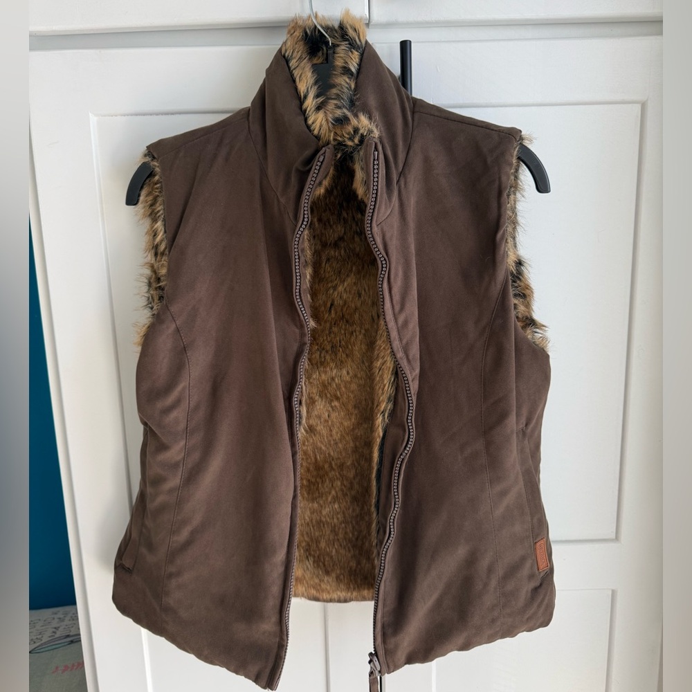 Outback Trading Reversible Brown / Faux Fur Vest, Women’s Small